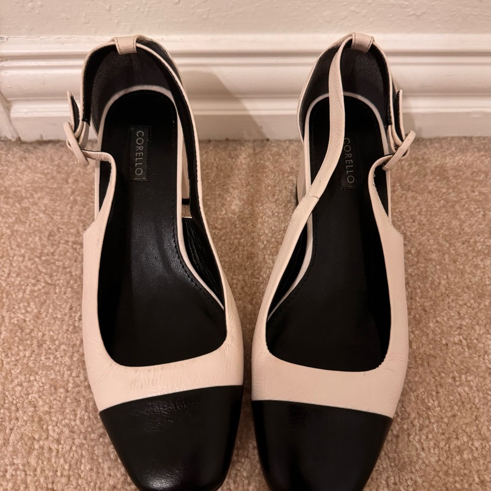 CORELLO Women's Beige & Black Tipped Special Shoes